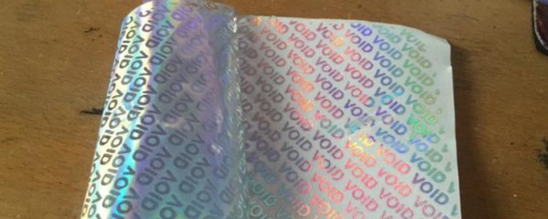 常见防伪材料一览 从不干胶纸到防伪标签印刷技术的全面解析